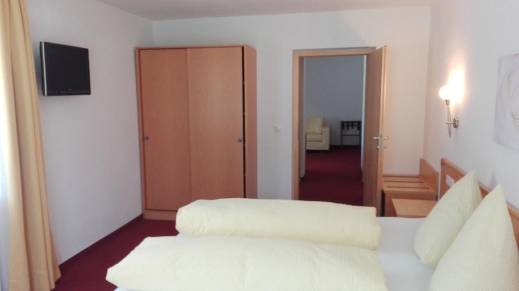 Bed and Breakfast Reschnerhof Резия Экстерьер фото