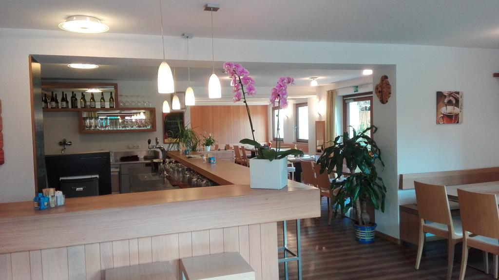 Bed and Breakfast Reschnerhof Резия Экстерьер фото